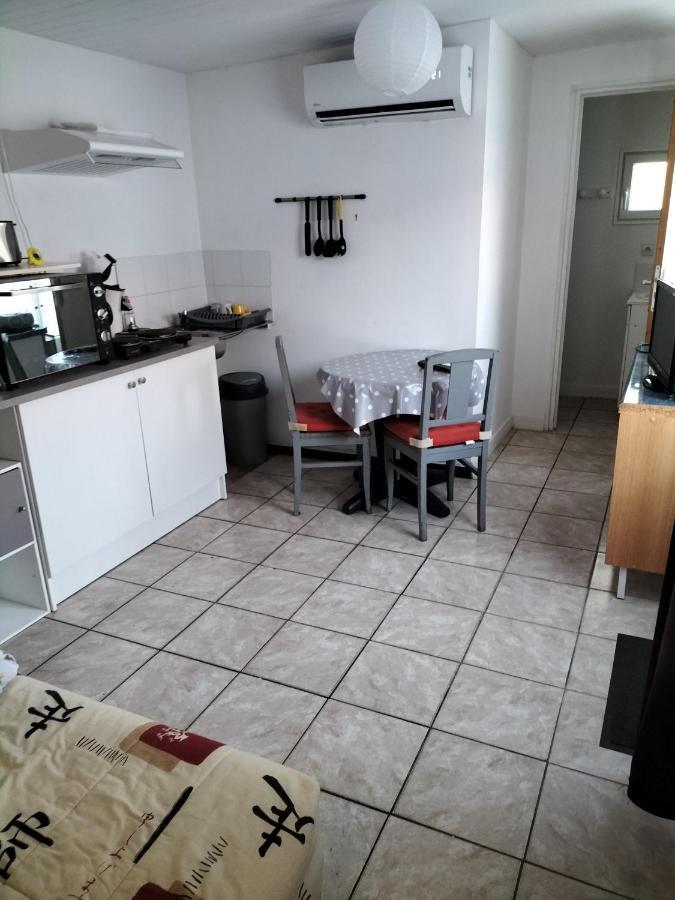 Maisonnee Avec Une Chambre Saint-Michel-en-l'Herm Ngoại thất bức ảnh